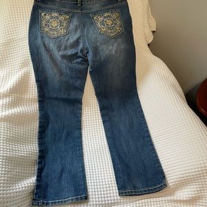 Code Bleu jeans size 10 petite with embroidery and embellished pockets